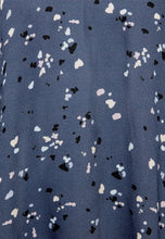 Load image into Gallery viewer, BLUSE | Bluse mit Print aus Viskose
