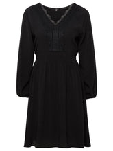 Load image into Gallery viewer, KLEID | Kurzes Langarmkleid mit Spitze
