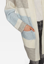 Load image into Gallery viewer, CARDIGAN | Oversized Cardigan mit Streifen
