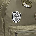 Load image into Gallery viewer, RUCKSACK | Grüner Stoffrucksack mit Patches
